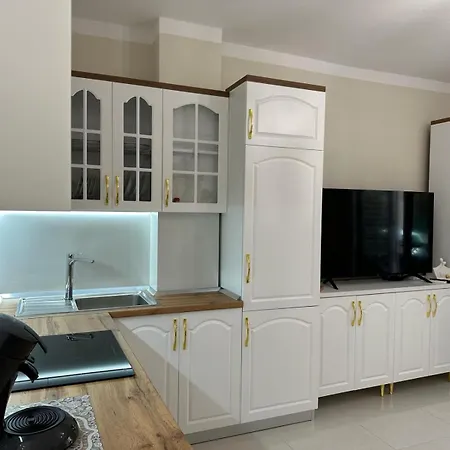 Golem - Ana 2 Apartment