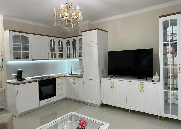 - Ana 2 * ゴーレム