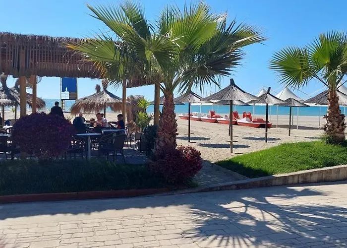 アパート - Ana 2