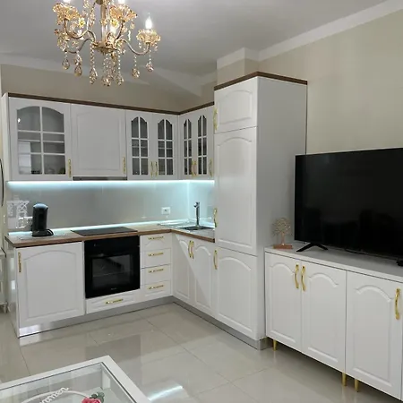 - Ana 2 Golem (Tirana)